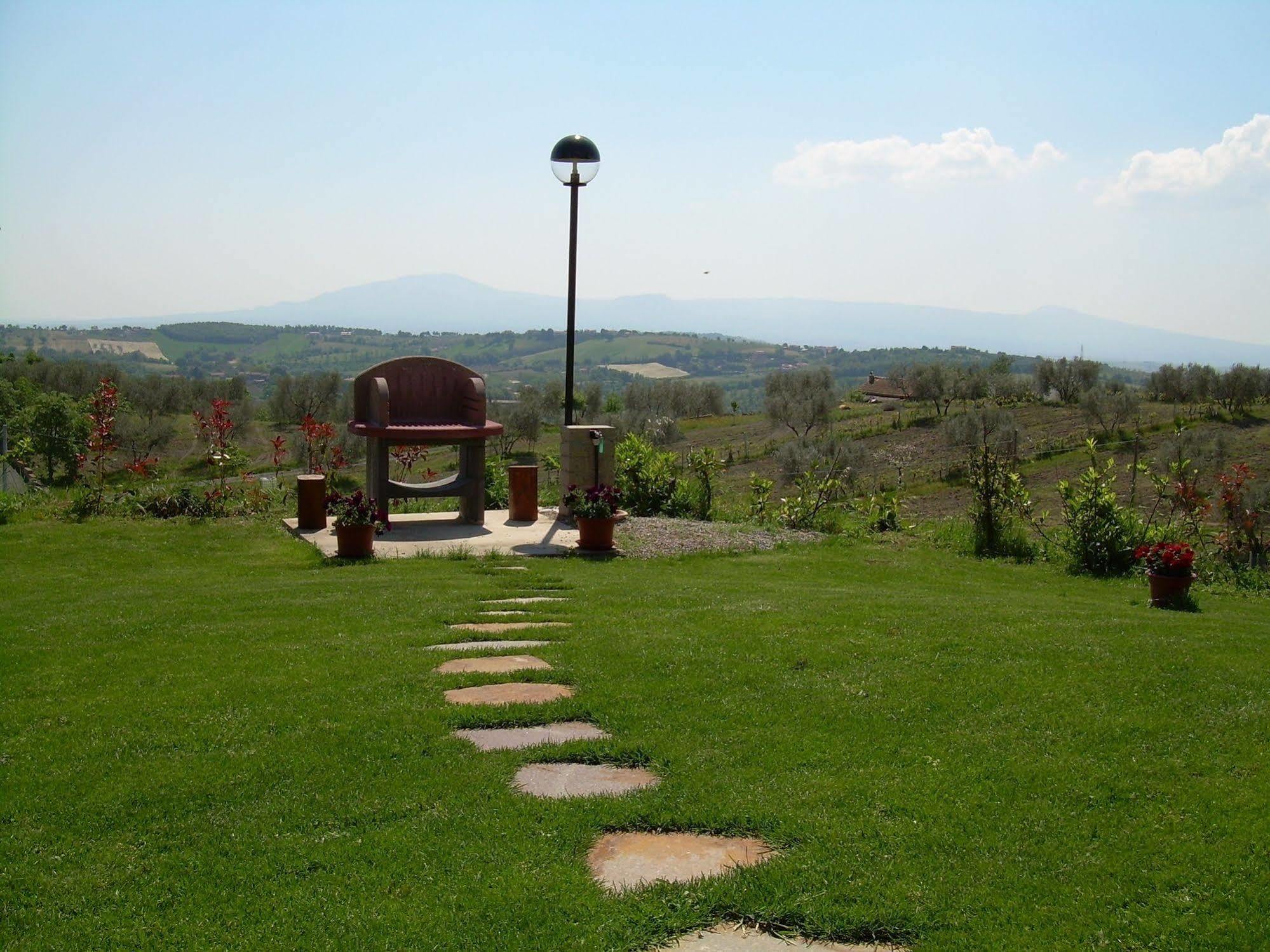 Agriturismo Bella Cima Montefiascone Buitenkant foto